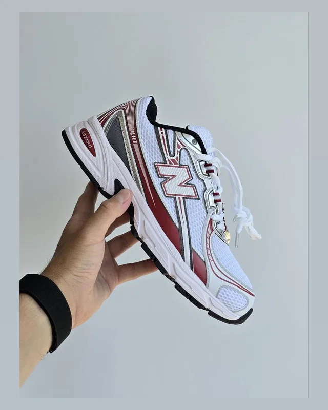New Balance 740 • White Burgundy Black • — головне фото товару