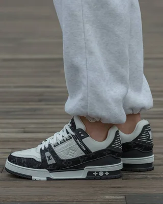 Louis Vuitton LV Trainer Sneakers White Black — головне фото товару