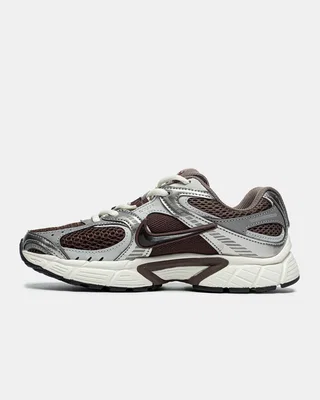 Nike V5 RNR 'Cave Stone' HJ5228 200 — головне фото товару
