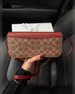 COACH ‎‎‎‎ Coach Idol Bag 23 In Signature Canvas With Snakeskin Detail [магнітна коробка] 23 х 10 х 6 — головне фото товару