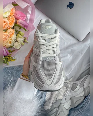 New Balance 9060 Light Grey — головне фото товару