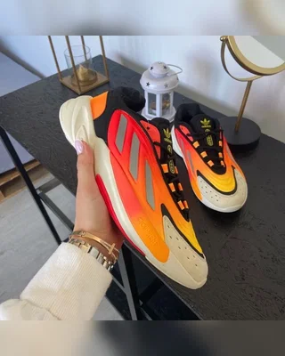 Adidas Ozelia Fiery — головне фото товару