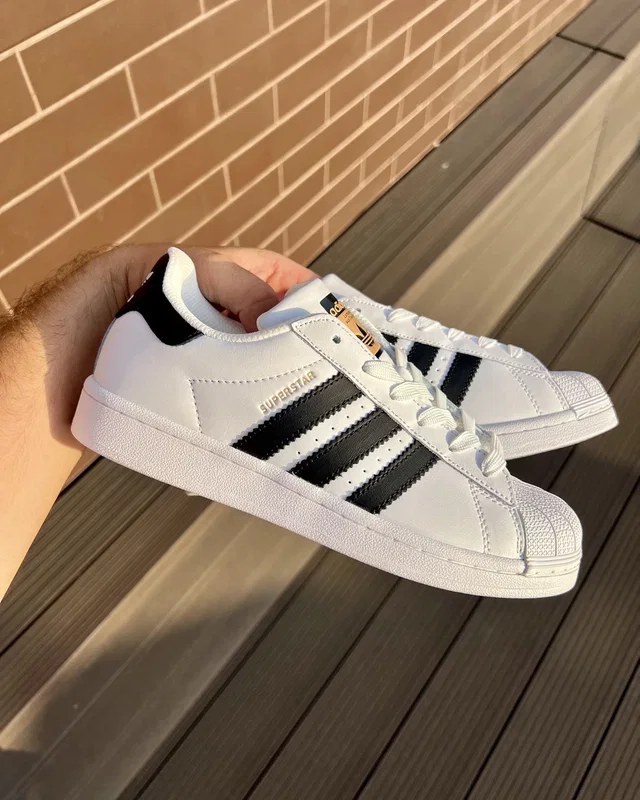 Adidas Superstar White — головне фото товару
