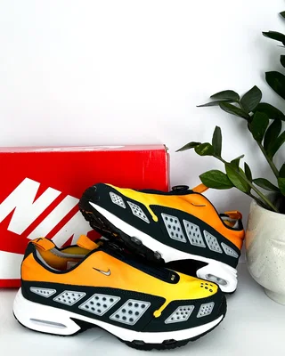 Nike Air Max SNDR 'Canyon Gold Deep Ocean' Gore-Tex — головне фото товару
