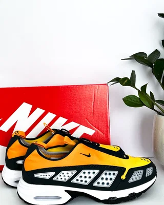 Nike Air Max SNDR 'Canyon Gold Deep Ocean' Gore-Tex — головне фото товару