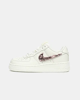 Nike Molten Pink — головне фото товару
