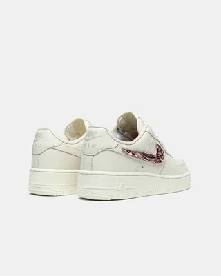 Nike Molten Pink — головне фото товару