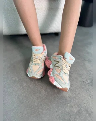 New Balance 9060 pink white — головне фото товару