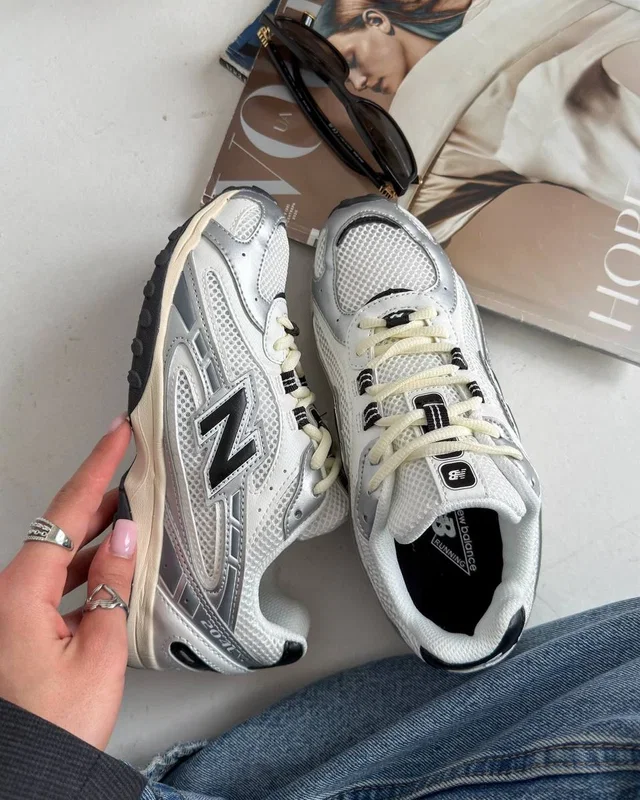 New Balance 204L White/Metallic/Black — головне фото товару