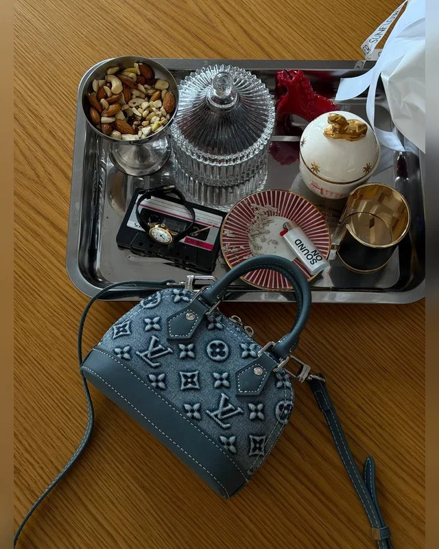 Louis Vuitton Nano Alma Bag Denim Monogram — головне фото товару