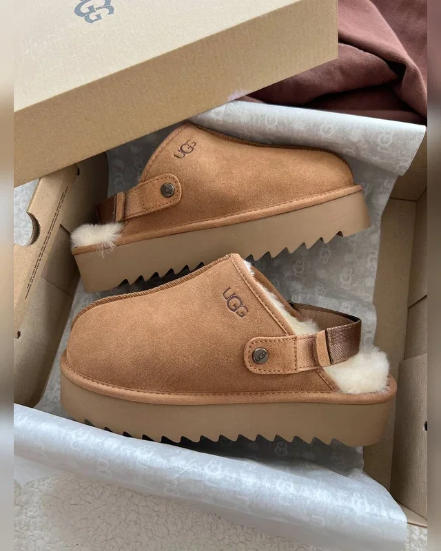 UGG Lanah Clog Platform Chestnut — головне фото товару
