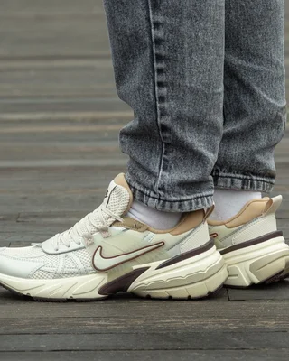 Nike Runtekk Haki — головне фото товару