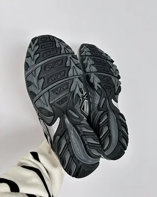 Asics Gel-Kahana TR V4 'Carbon Black' 1203A497-001 — головне фото товару