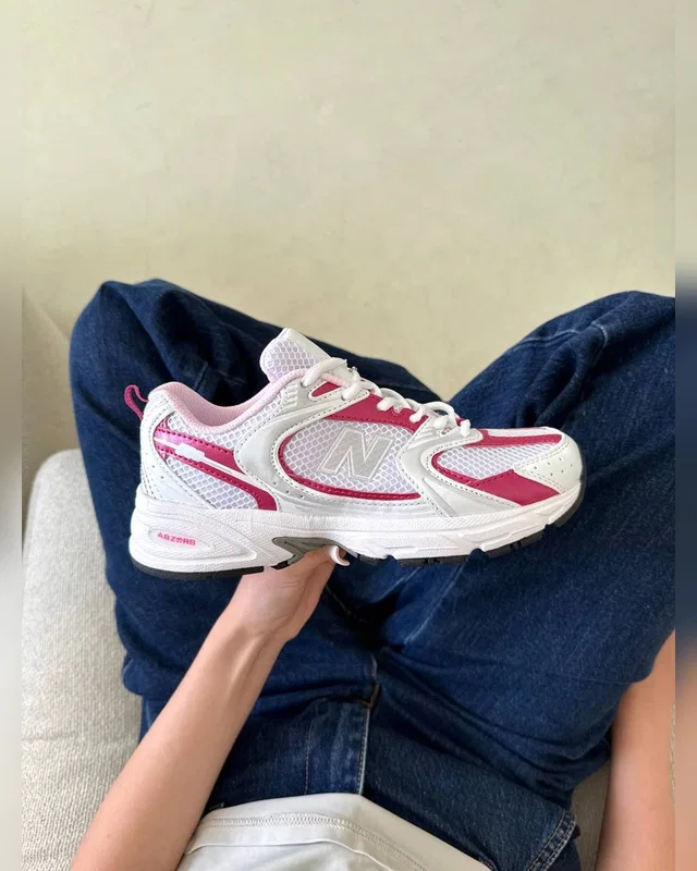 New Balance 530 white pink — головне фото товару