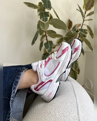 New Balance 530 white pink — головне фото товару