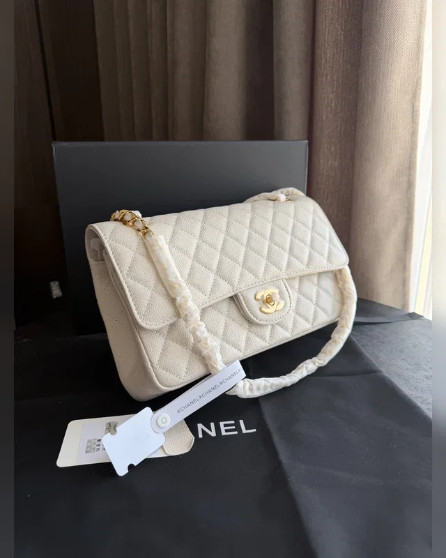 Chanel Classic Milk Gold — головне фото товару