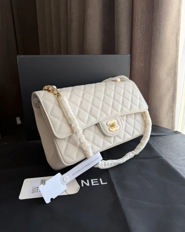 Chanel Classic Milk Gold — головне фото товару