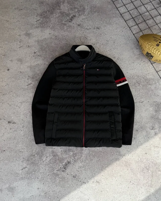 Куртка Tommy Hilfiger — головне фото товару