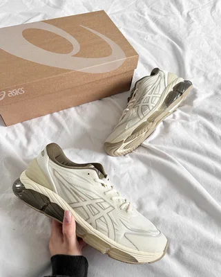 Asics Gel-Quantum 360 VIII 'Cream Pepper' 1203A402-101 — головне фото товару