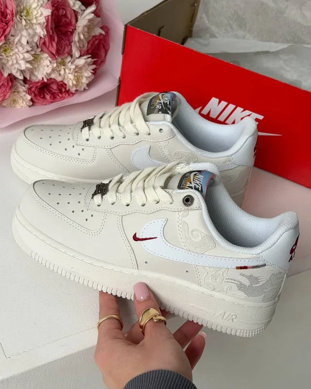Nike Air Force LOW YEAR OF THE HORSE — головне фото товару