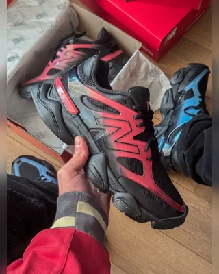 New Balance 9060 Black Red — головне фото товару