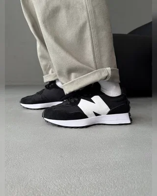 New Balance 327 Black White — головне фото товару