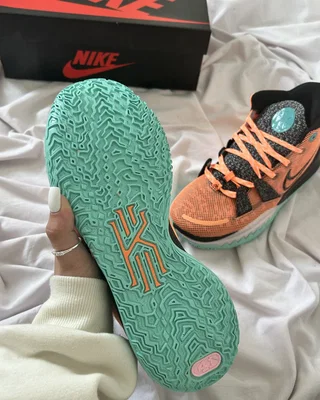 Nike Kyrie 7 'Play for the Future' — головне фото товару