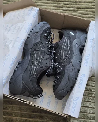 Asics Gel Pickax • Black • — головне фото товару
