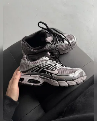 Nike Air Max Moto 2K Pink Silver Black — головне фото товару