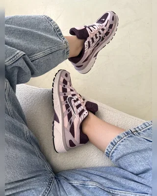 Nike pink white — головне фото товару