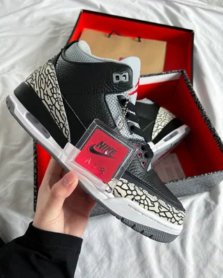 Nike Air Jordan 3 OG 'Black Cement' 2024 DN3707-010 — головне фото товару