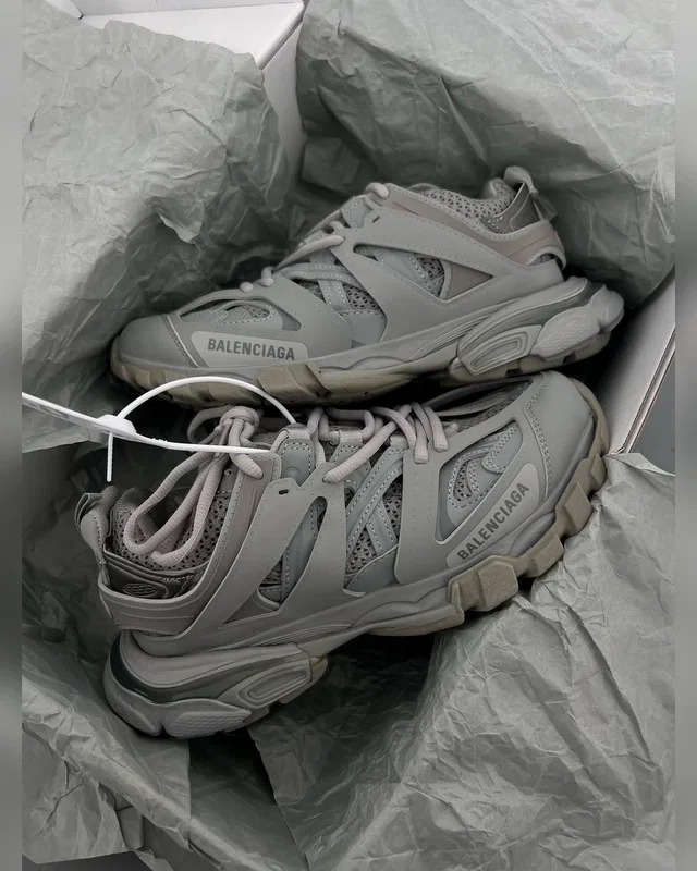 Balenciaga Track Grey — головне фото товару