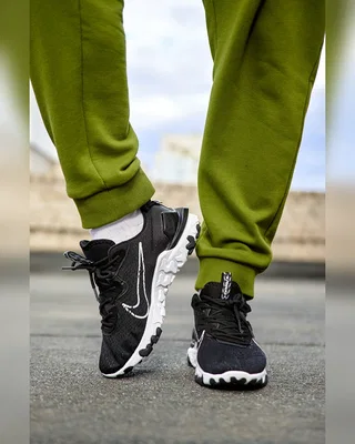 Nike React Vision Black White — головне фото товару