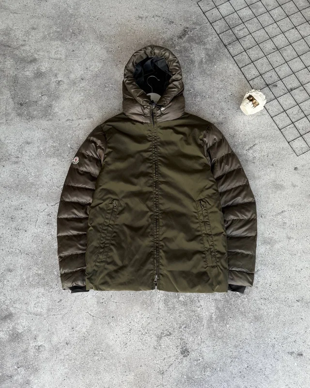 Куртка Moncler — головне фото товару