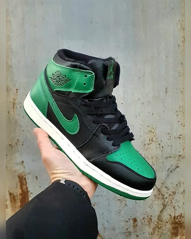 Nike Air Jordan 1 High Winter •Black Green• — головне фото товару