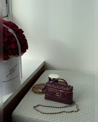 Chanel Caviar Quilted CC Top Handle Long Vanity Burgundy 20 х 12 х 6 — головне фото товару