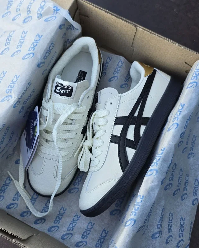 Onitsuka Tiger Asics Onitsuka Tiger Tokuten Beige Black — головне фото товару