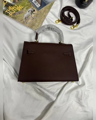Кросівки Hermes — головне фото товару