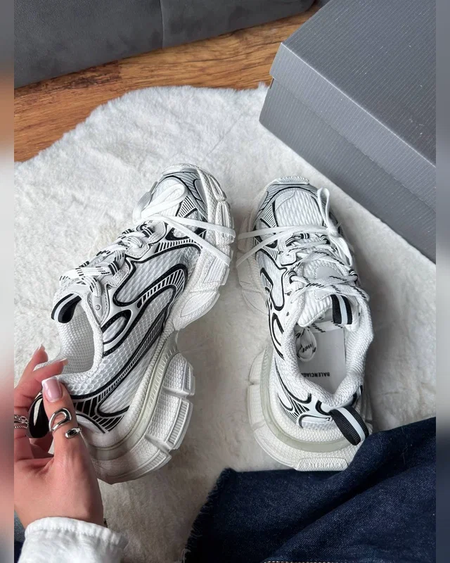 Balenciaga 3XL White Black — головне фото товару