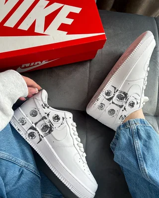 Nike x Supreme x COMME des GARCONS Air Force 1 Low 'Eyes' 923044-100 — головне фото товару