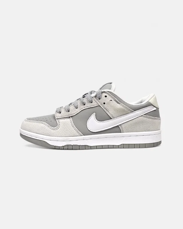 Nike SB Dunk • Light Grey • — головне фото товару