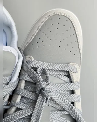 Nike SB Dunk • Light Grey • — головне фото товару