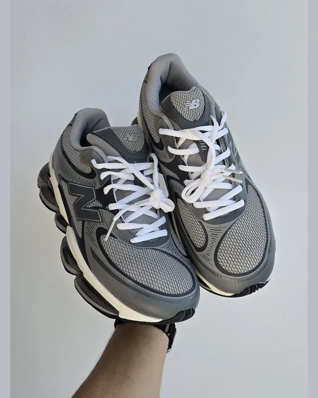 New Balance 2000 • Grey • — головне фото товару