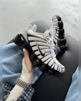 Nike Shox TL Black White — головне фото товару