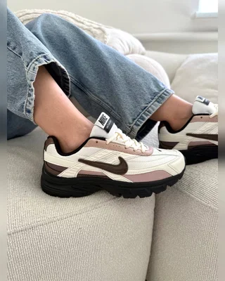 Nike Initiator white black brown — головне фото товару