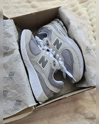 New Balance 2002R • Grey White • — головне фото товару