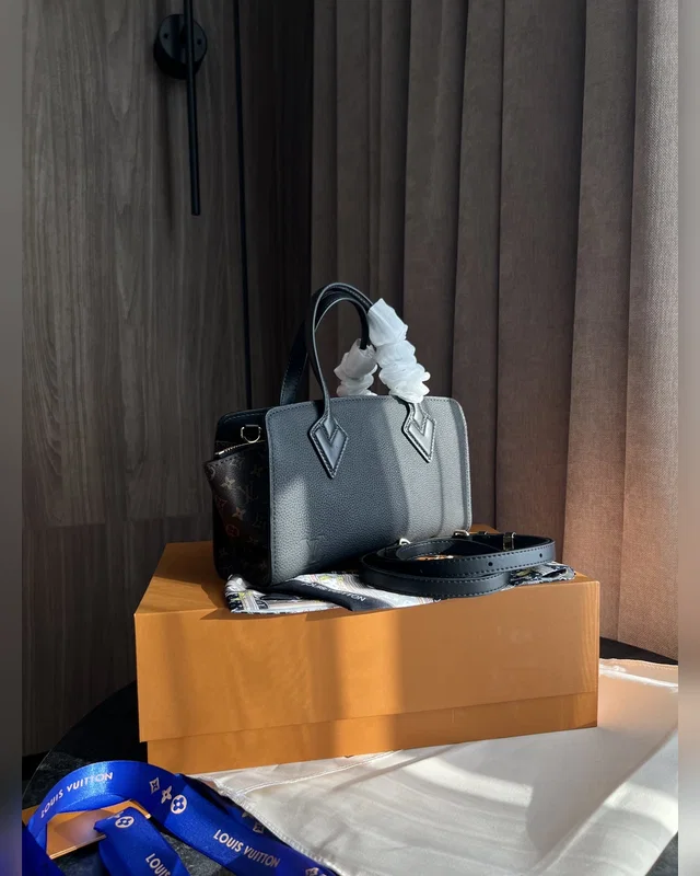 Louis Vuitton Varenne East West Black — головне фото товару