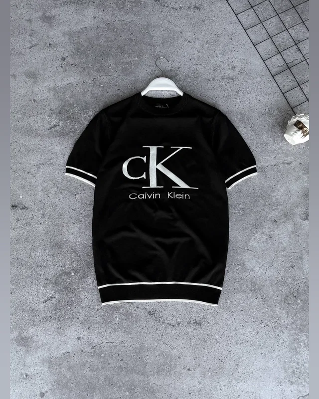 Футболка Calvin Klein — головне фото товару