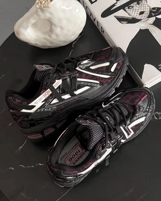 New Balance 1906A Black Dragon Berry Pink — головне фото товару