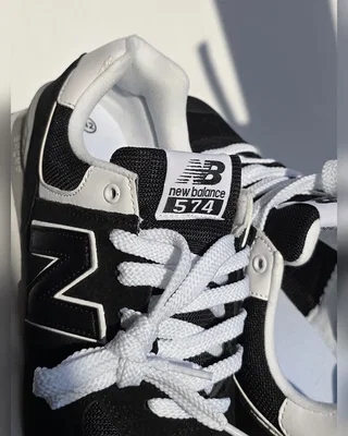 New Balance 574 • Black White • — головне фото товару